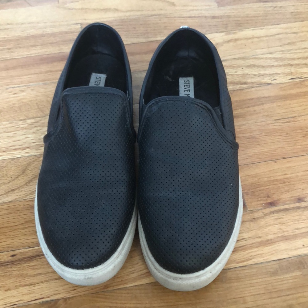 Steven Madden Black Evrest